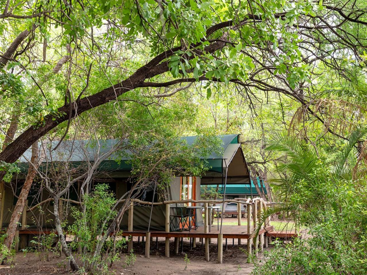 Ndhovu Safari Lodge Mahango Dış mekan fotoğraf